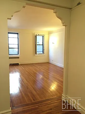 Rented by Brooklyn Heights Real Estate Inc | media 12