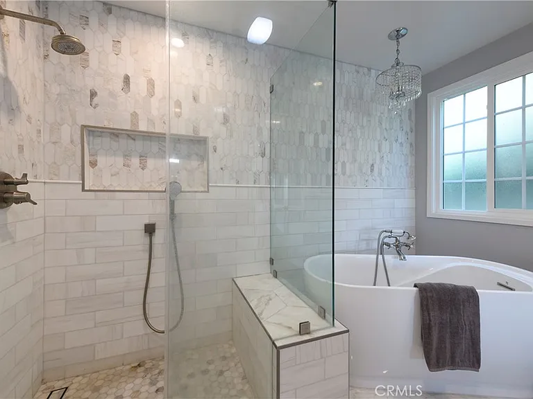 3633 Willowcrest Ave — Photo 22
