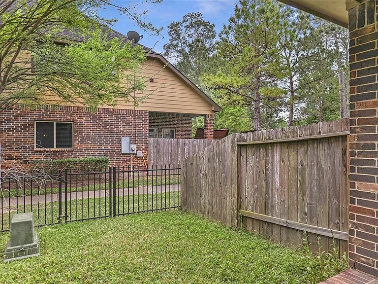 17906 Arapaho Hill Ln — Photo 21