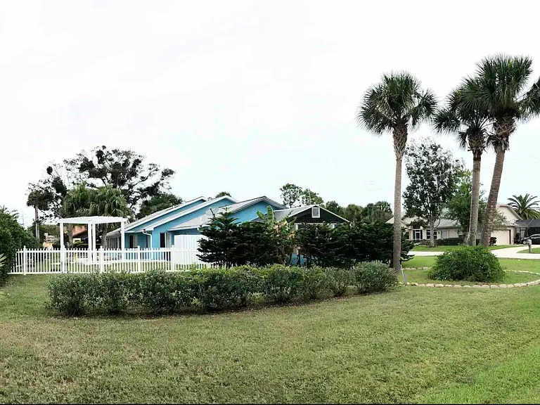 3 Comanche Ct — Photo 32