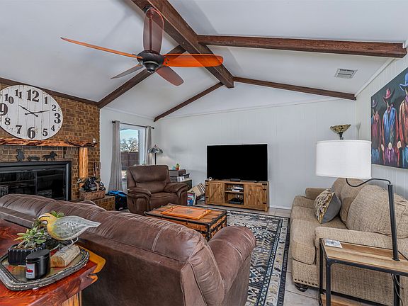 5th image of 4410 Brushy Rd