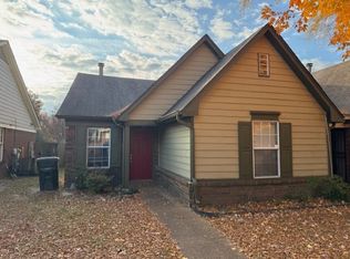 6607 Sungate Dr S, Bartlett, TN 38135