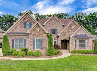 1105 Mosley Rd, Greensboro, NC 27455