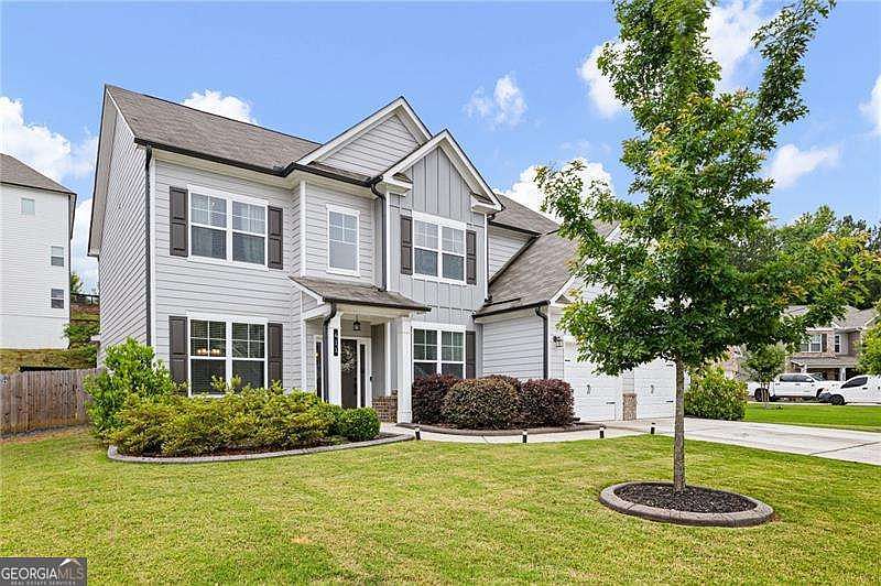 1st image of 411 Crestbrook Ln
