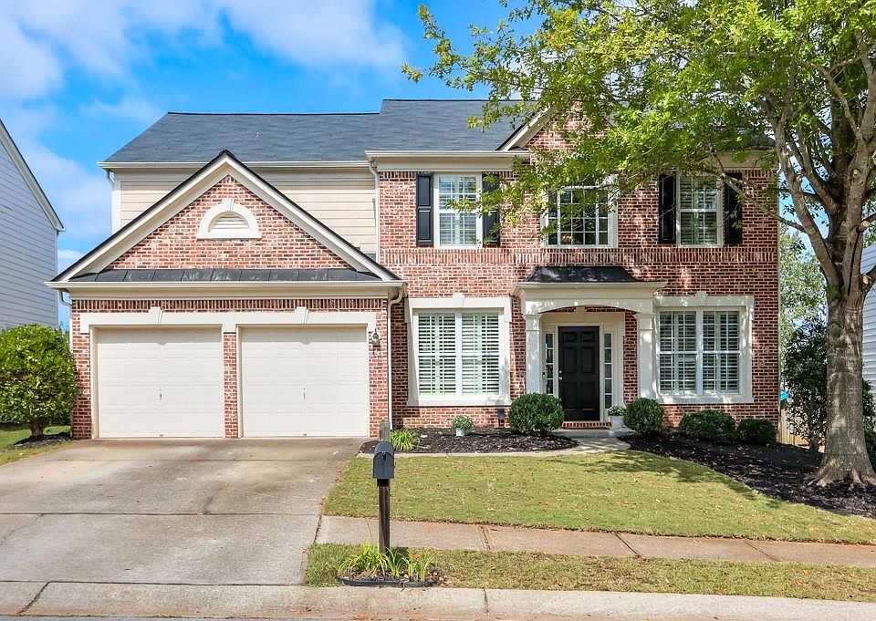 1st image of 525 Papillion Trce