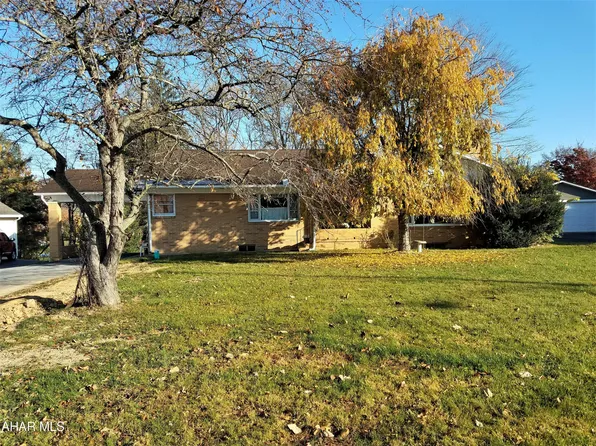 696 E Watson St, Schellsburg, PA 15522