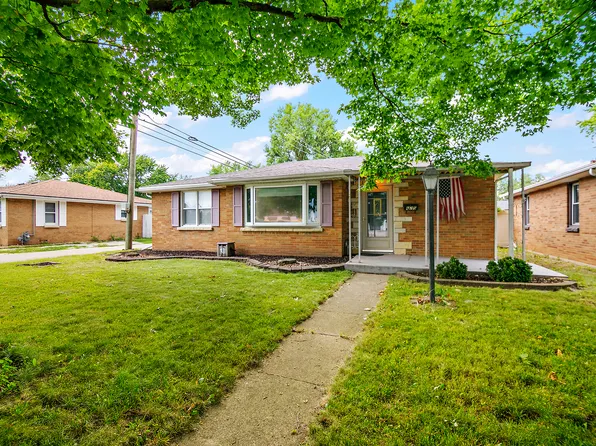 675 E Broadway St, Bradley, IL 60915