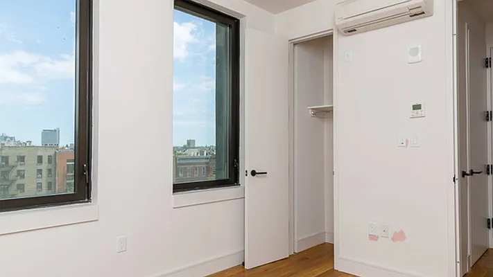 Rented by Nooklyn NYC LLC | media 23