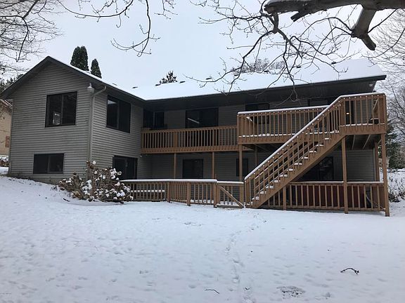 5th image of 13910 Fox Trail Dr