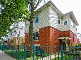 3509 W Polk St, Chicago, IL 60624