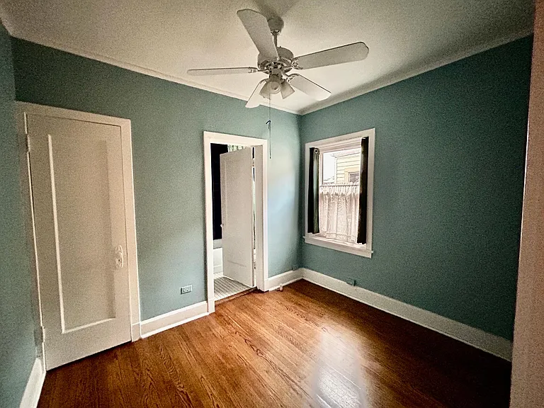 bedroom 3 with bathroom 1