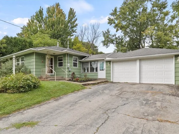 359 East Ave, Brockport, NY 14420