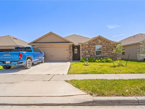 2227 Medusa Dr, Portland, TX 78374