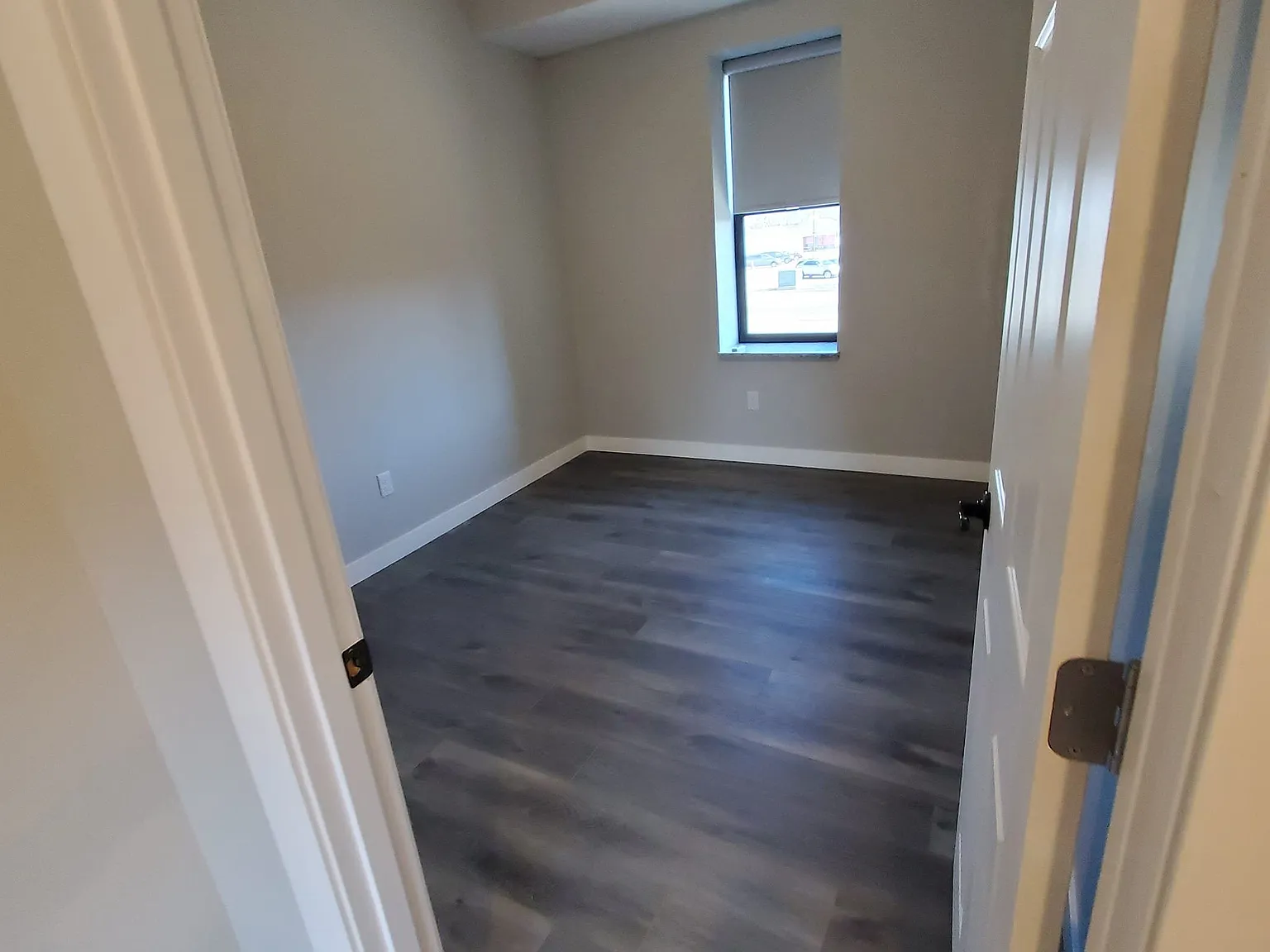 2 bed, 1.0 bath, 1160 sqft, $1,350 — Photo 4