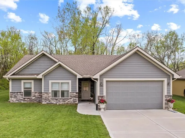 1321 Kristie Cir, Excelsior Springs, MO 64024