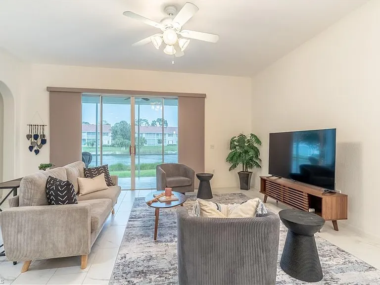 6817 Sterling Greens Dr #102 — Photo 5