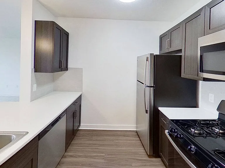 Meadowbrooke Apartment Homes — Photo 215