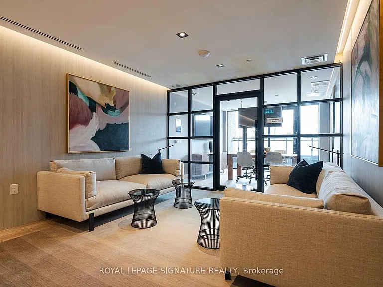785 Dovercourt Rd #1105 — Photo 40