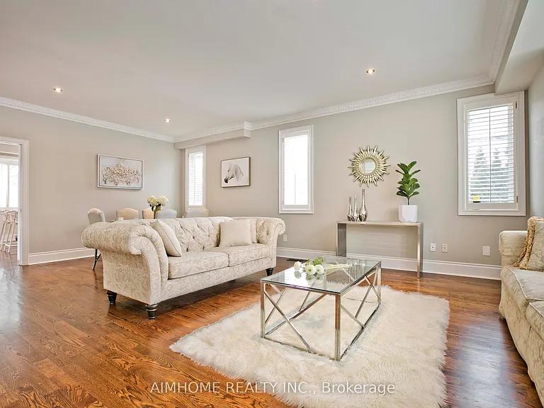 401 Longmore St — Photo 3