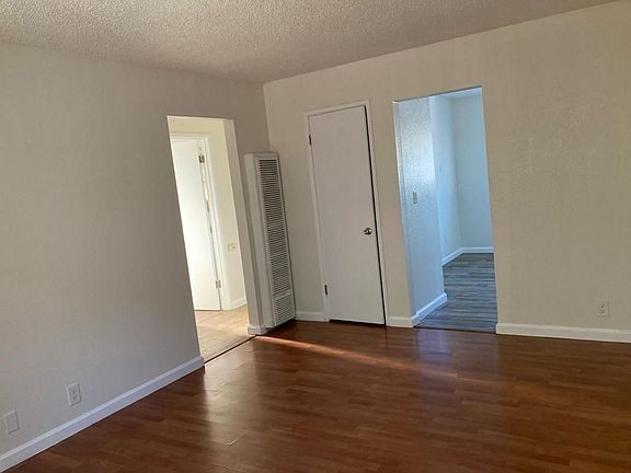 5th image of 10600 Poplar St APT 9