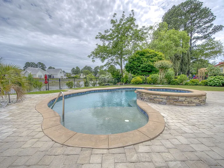 3771 Waterford Dr — Photo 22