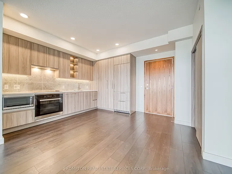 85 McMahon Dr #3108 — Photo 7