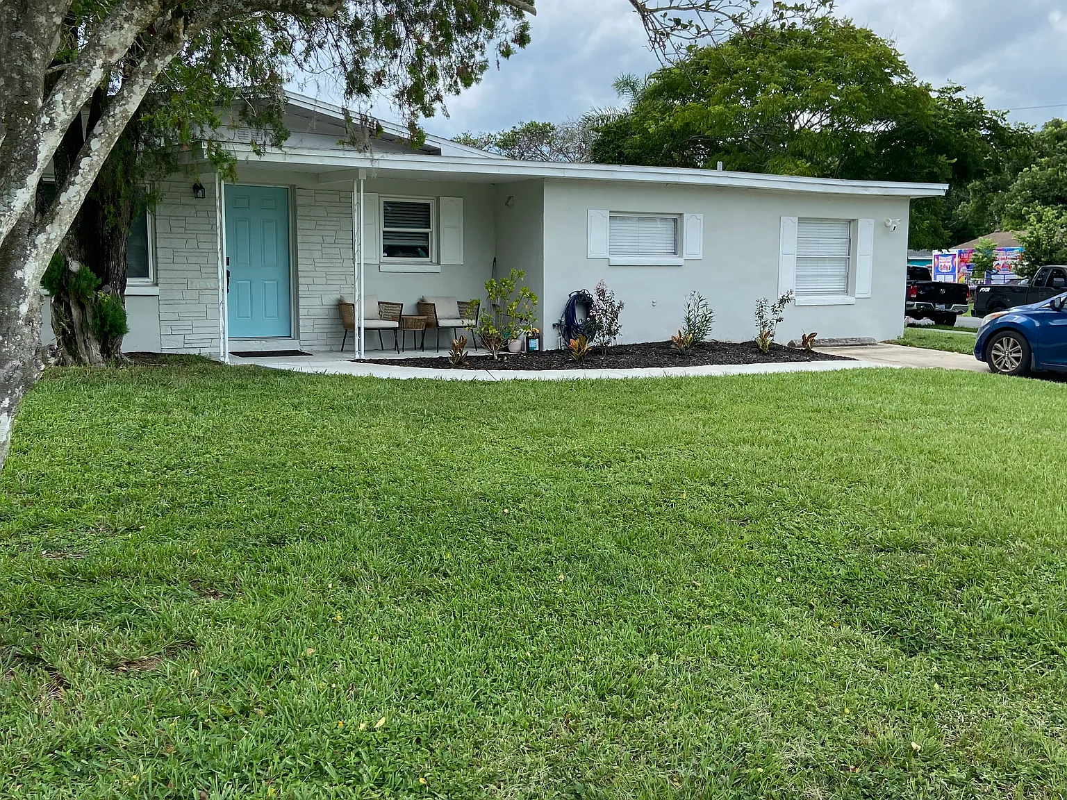 3 bed, 1379 sqft, $950 — Photo 2