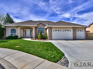2335 Knoll Cir, Grand Junction, CO 81506