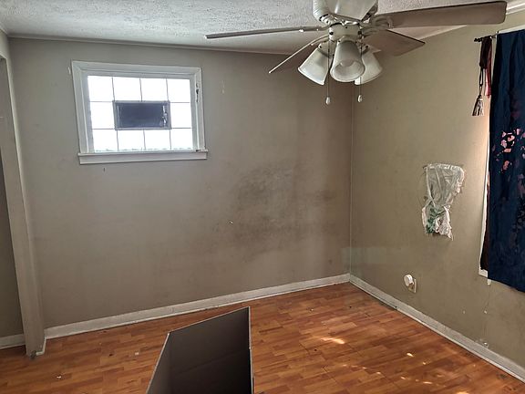 5th image of 4342 Columbia Ave