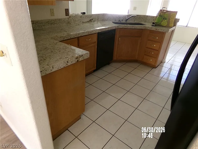 809 Long Branch Dr — Photo 15