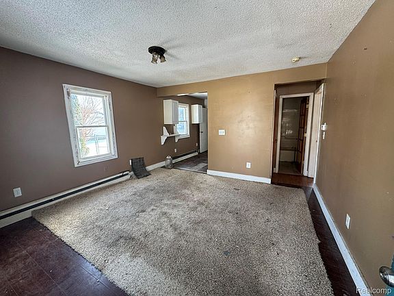 5th image of 106 E Rutgers Ave