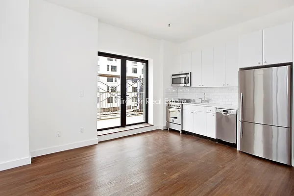 Rented by Mirador Real Estate | media 20