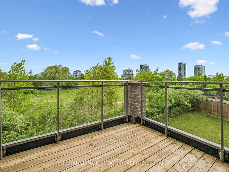 237 Fowley Dr — Photo 16