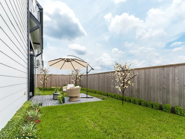 5914 Cottage Grv, Lake Street Houston, TX 77007