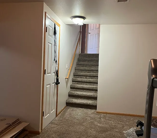 330 Derry Dr — Photo 30