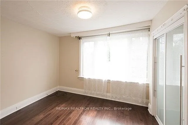 118 Chatham Ave — Photo 9