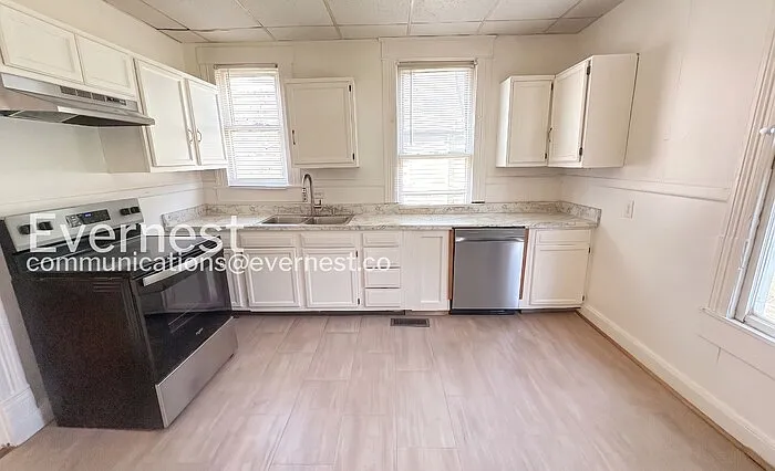 2 bed, 1.0 bath, 1516 sqft, $1,195 — Photo 4