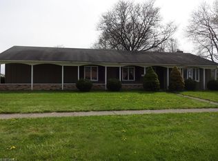 620 Merrimak Dr, Berea, OH 44017