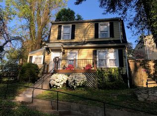 1004 Forest Rd, Charleston, WV 25314