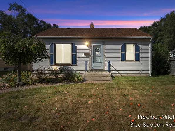 3261 Birchwood Ave SW, Wyoming, MI 49548
