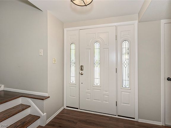 3rd image of 33320 Outley Park Dr
