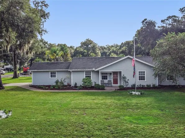 576 James St, Orange City, FL 32763