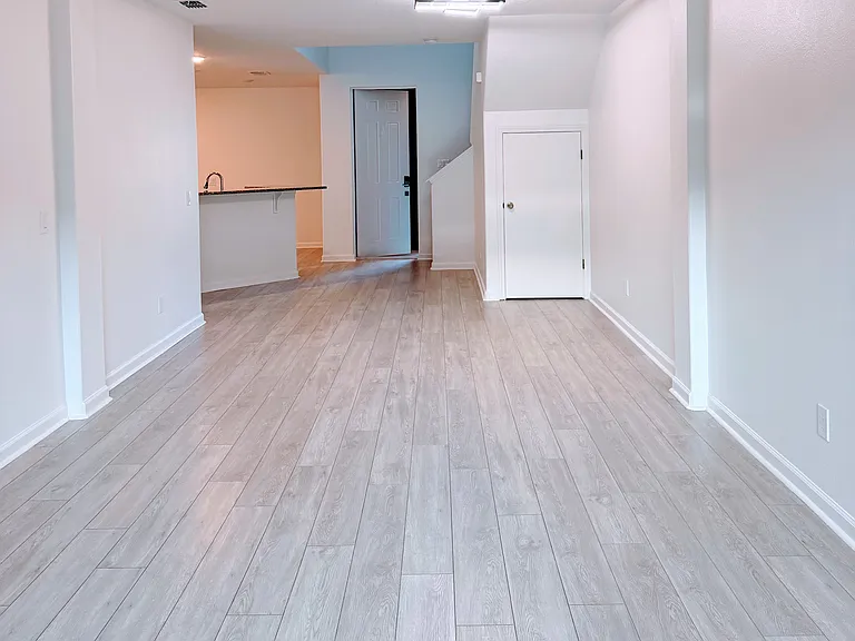 756 Carlsbad Dr — Photo 6