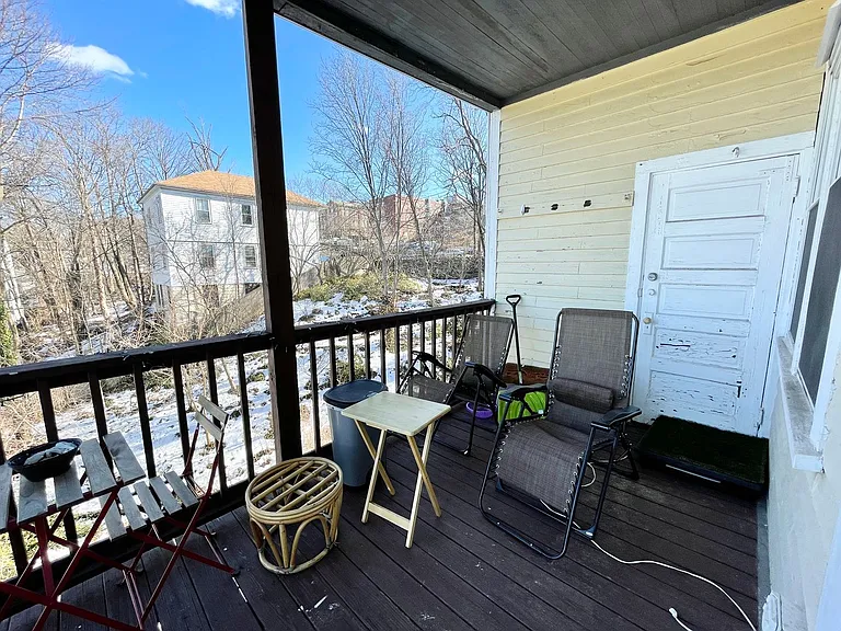 18 Sunset St #3 — Photo 24