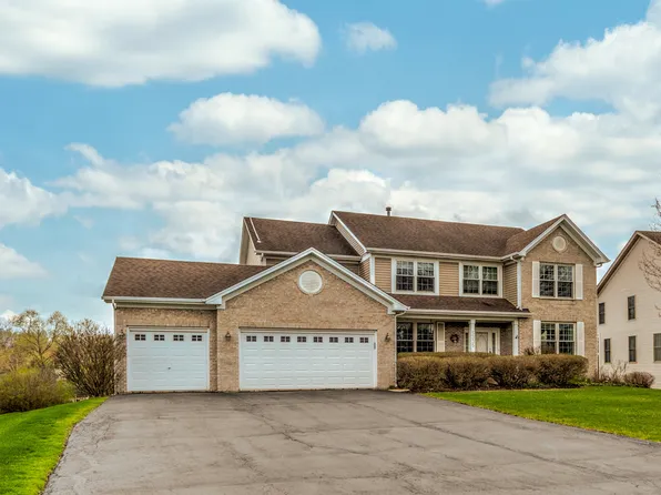 5335 Fox Path Ln, Hoffman Estates, IL 60192