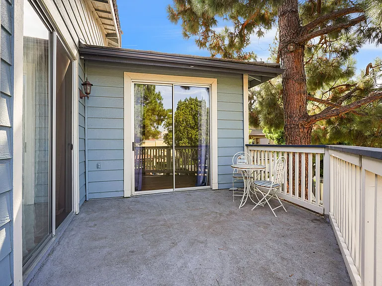 2486 Pleasant Way #B — Photo 14