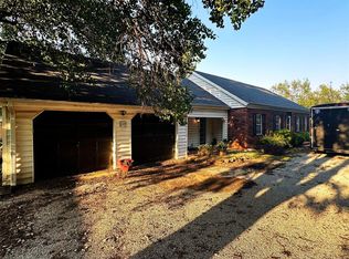 229 Country Club Rd, Ardmore, OK 73401