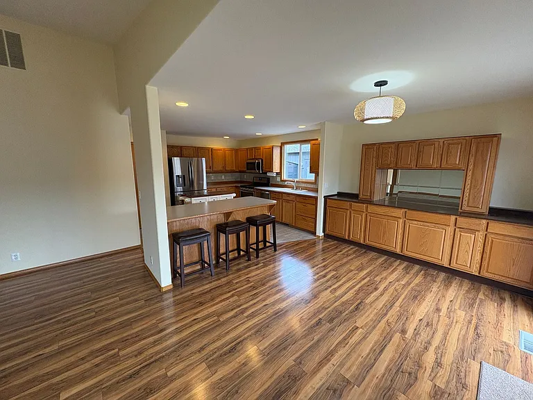 3519 G Ave — Photo 5