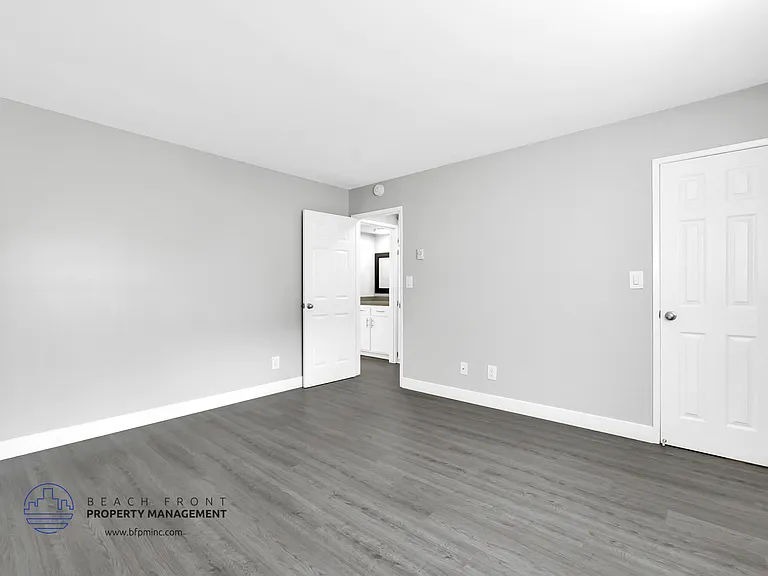 910 Enterprise Avenue — Photo 40