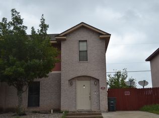 109 Ramon Cardenas Dr APT D, Del Rio, TX 78840